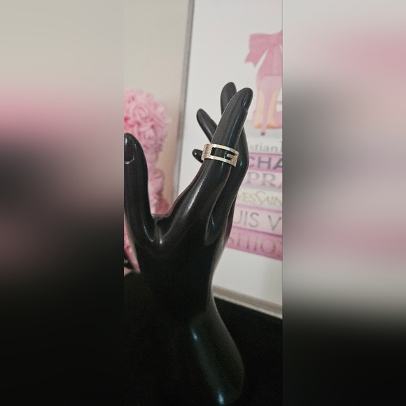 CYBER MONDAY! GUCCI RING - Picture 3 of 15